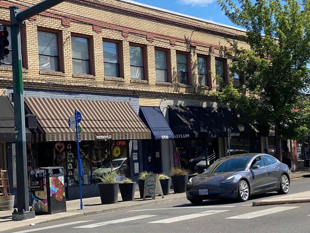 Hawthorne Mercantile - Photo 3 of 3