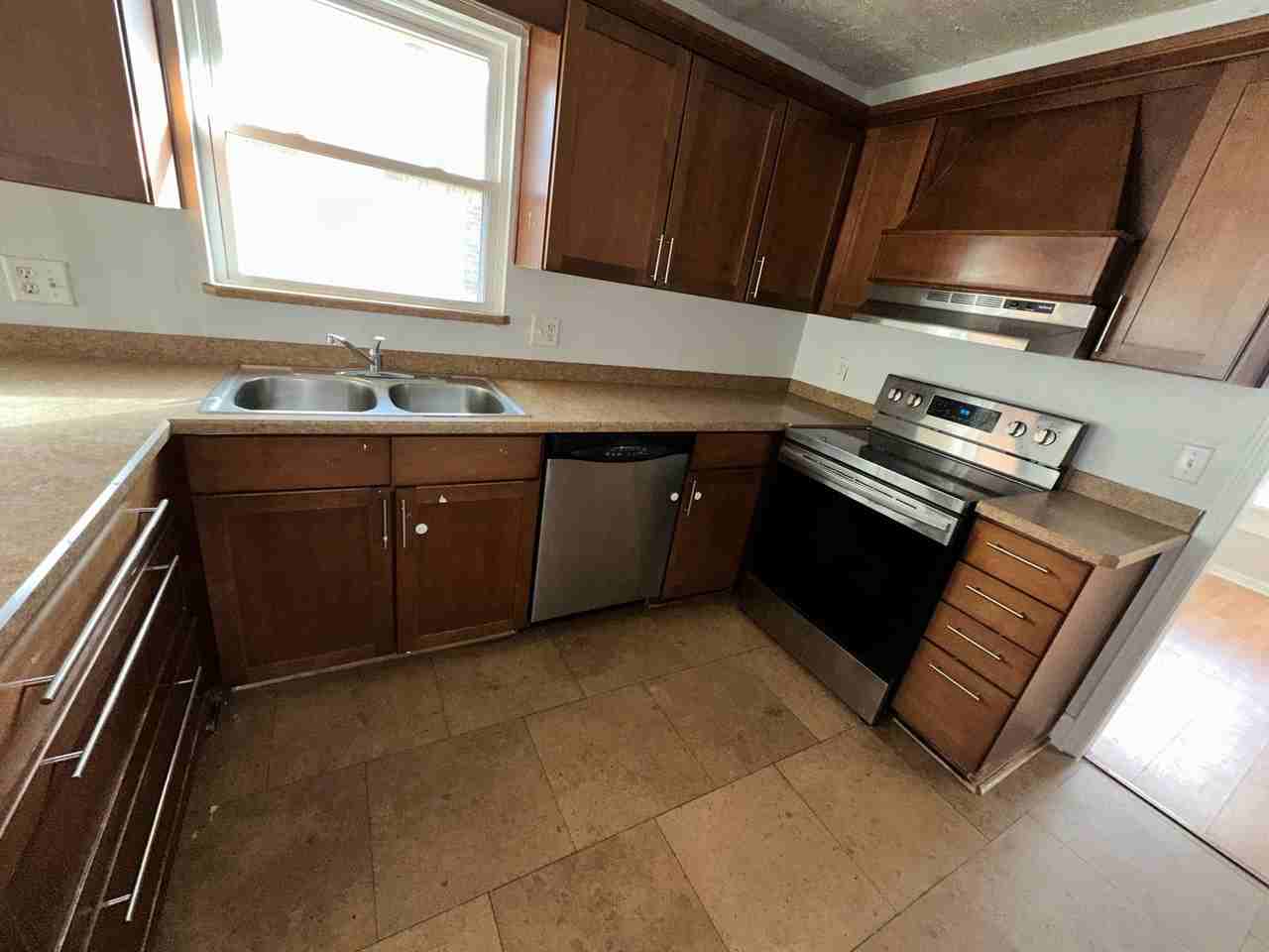 3135 Sabal Palm Dr - Photo 6 of 21