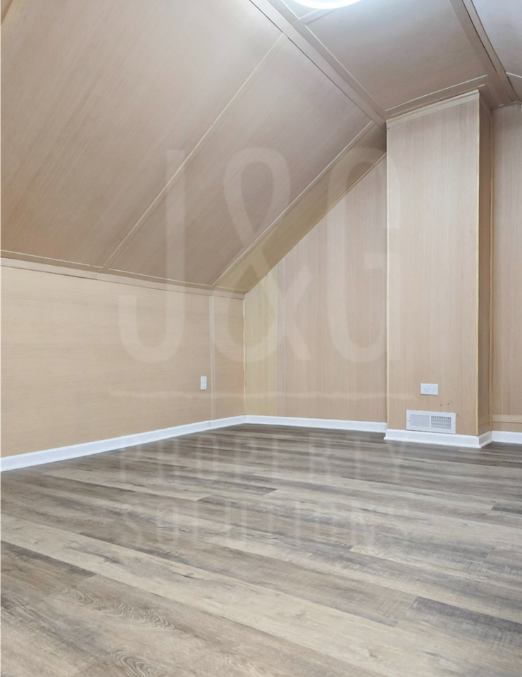 235 S Partridge St - Photo 7 of 8