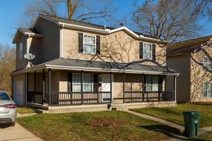 featured image of 138 W Clark St