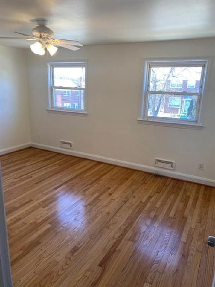 4305 Greenhill Ave - Photo 6 of 12