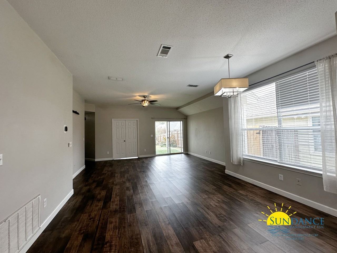 120 Northern Pine Rd - Photo 2 of 19