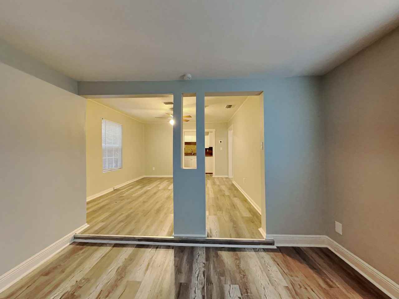 8514 N Otis Ave - Photo 7 of 28