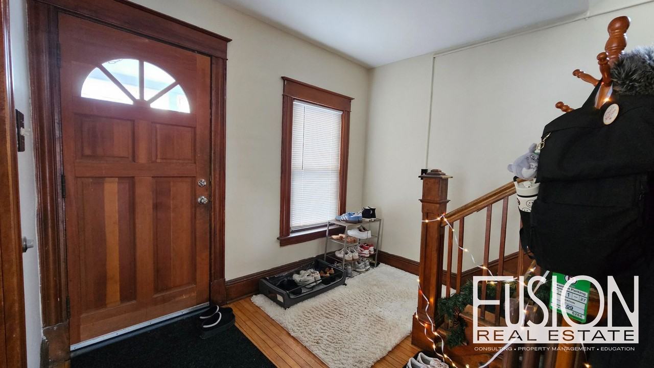 26 Fletcher Pl - Photo 2 of 34
