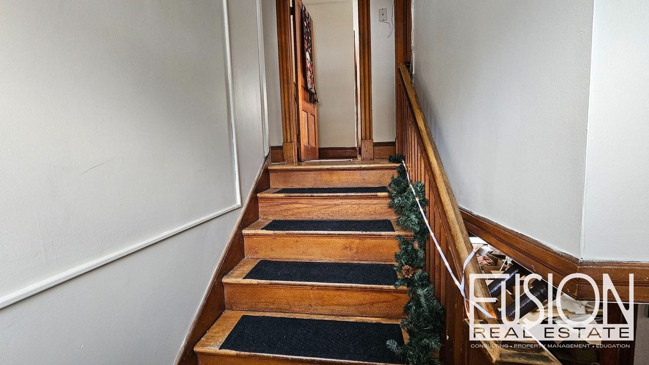 26 Fletcher Pl - Photo 4 of 34