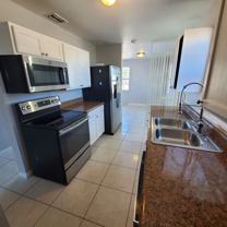 22025 Beverly Ave - Photo 1 of 1