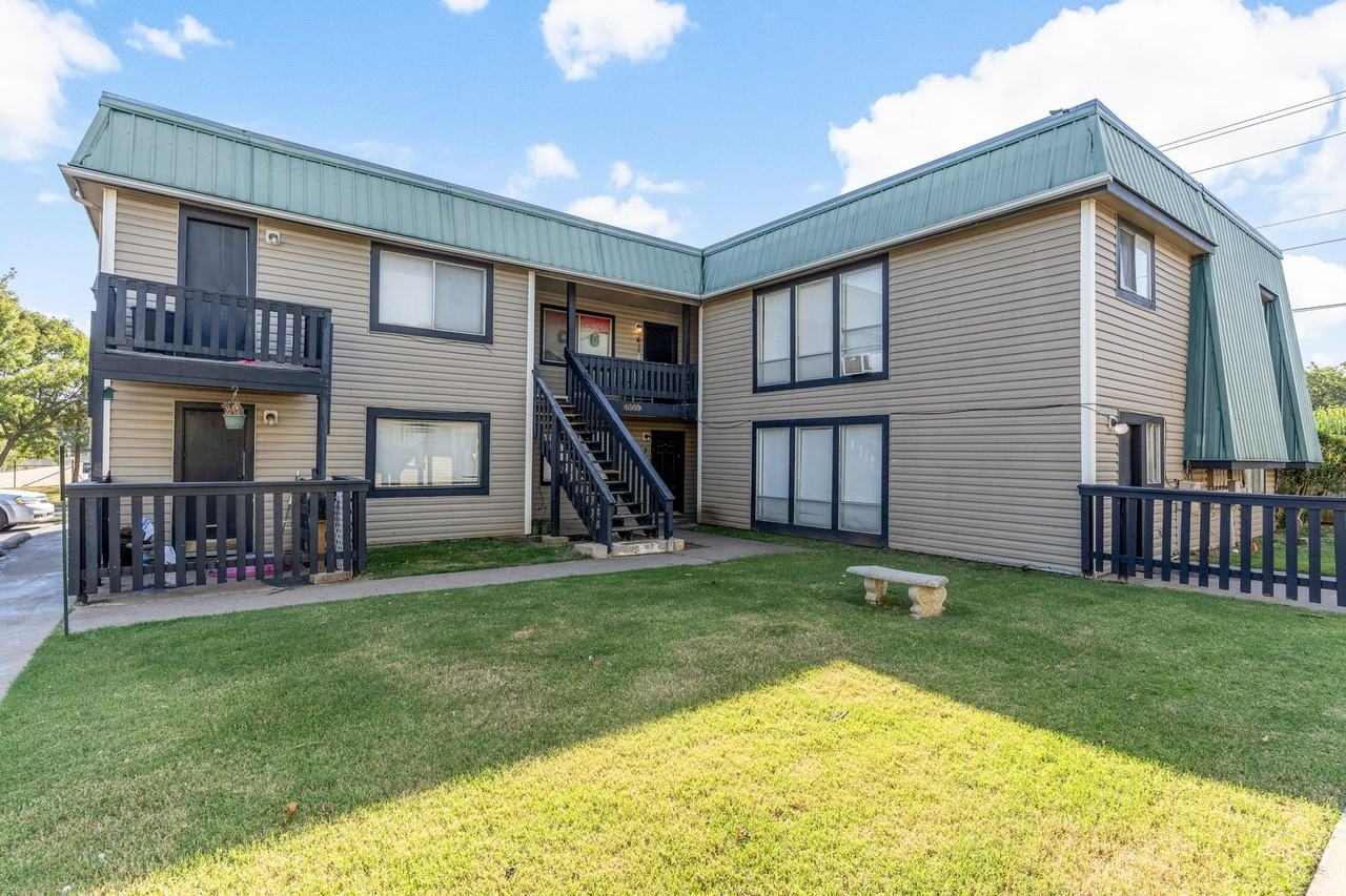 Berry Creek Apartments - Photo 2 of 12