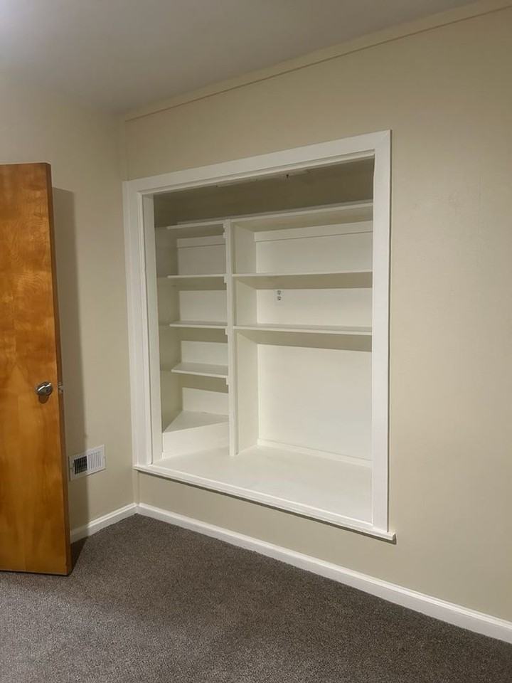 412 8th Street - Photo 4 of 16