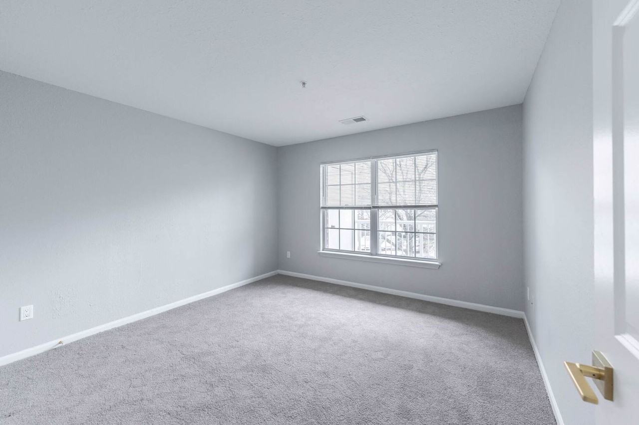 Ardenwood Apartments - Photo 6 of 42