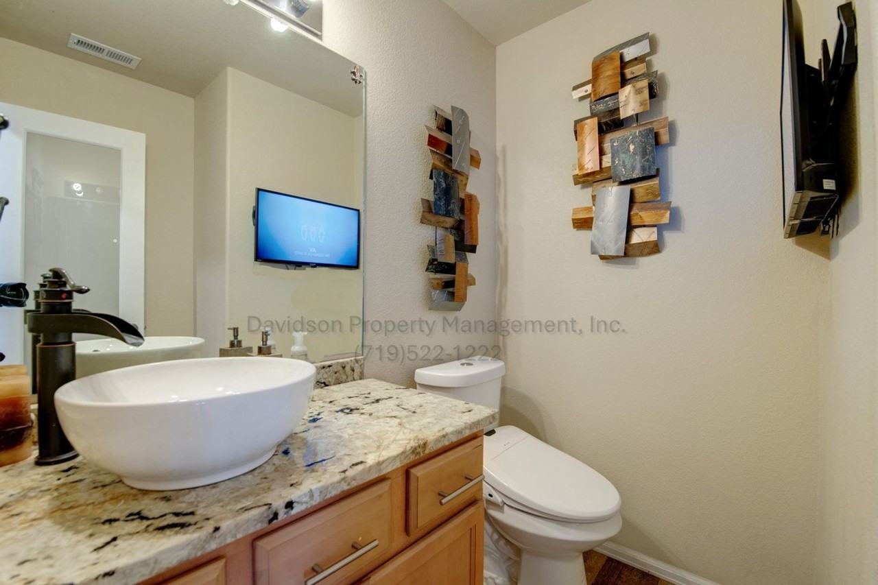 9790 Desert Lily Cir - Photo 5 of 19