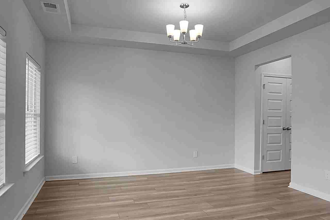 508 Richfield Way - Photo 7 of 50