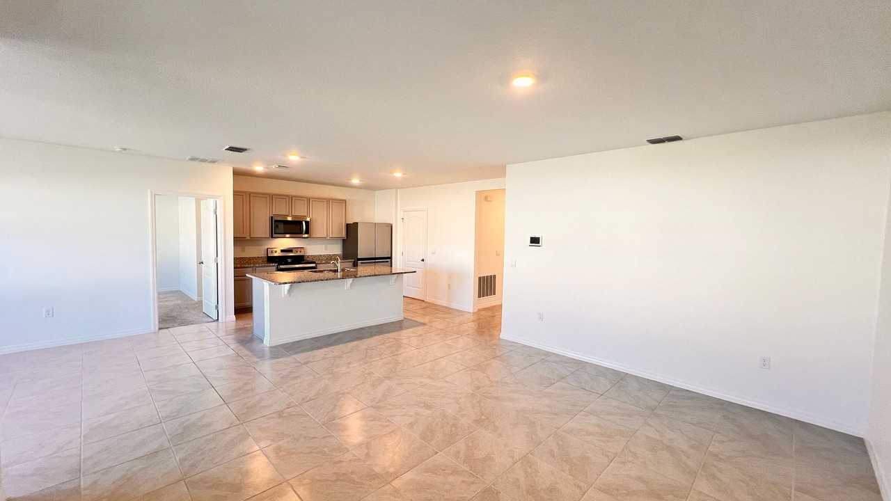 5239 Mahogany Dr - Photo 7 of 41