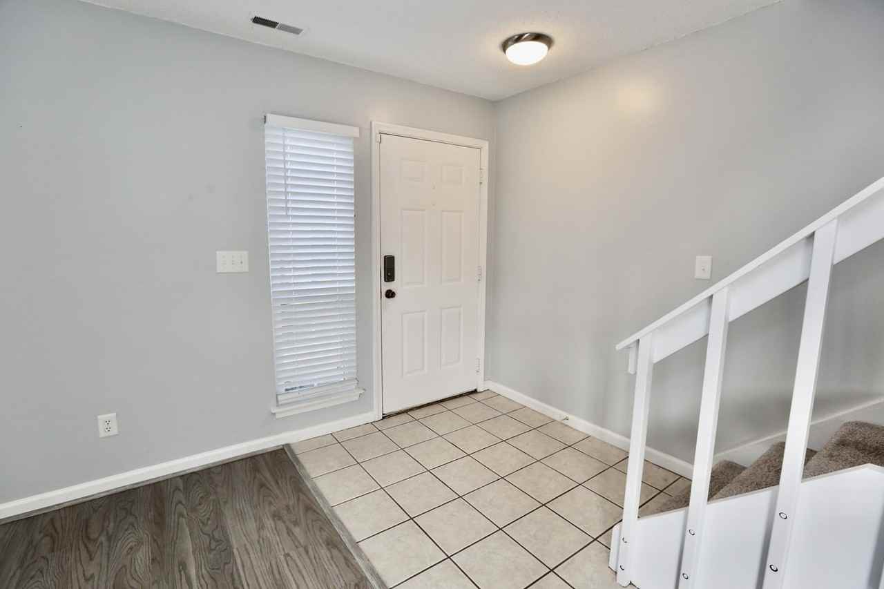 3420 Marabou Ln - Photo 3 of 30