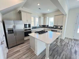 featured image of 2800 Cook Cir