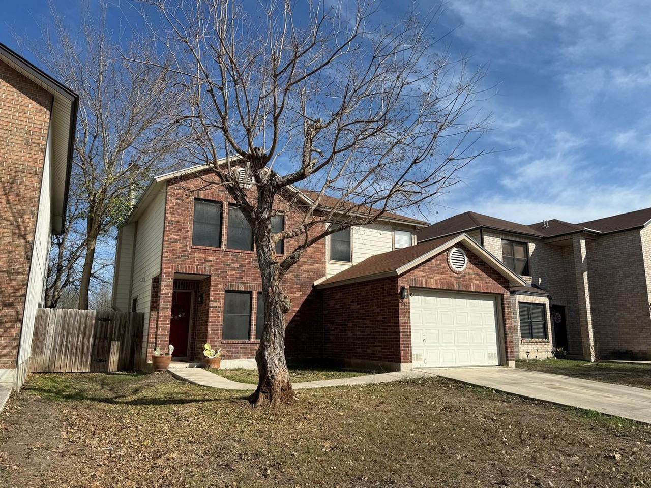 6910 Saharastone Dr - Photo 2 of 25