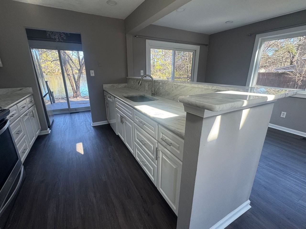 1804 Olympic Dr - Photo 4 of 22