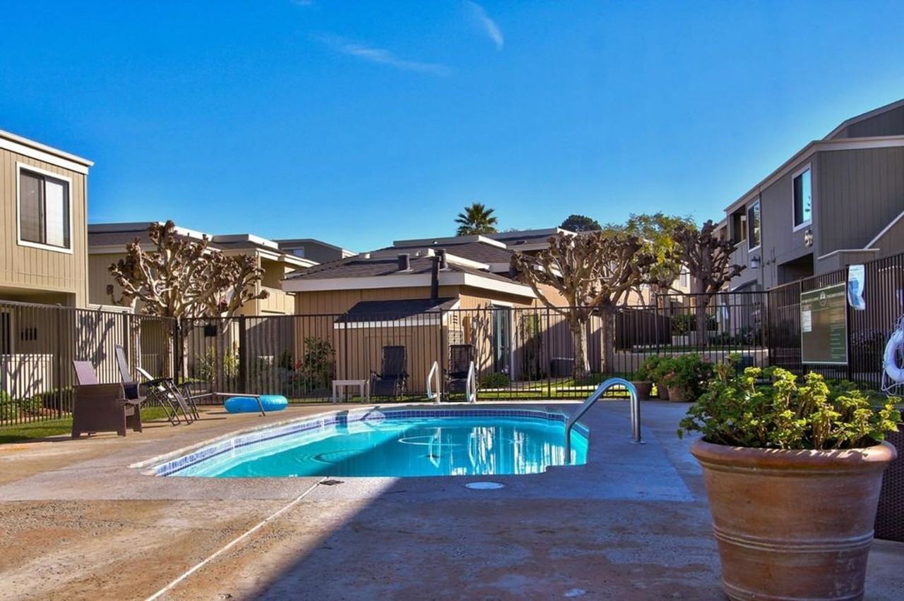 820 Casanova Ave #97 - Photo 2 of 17