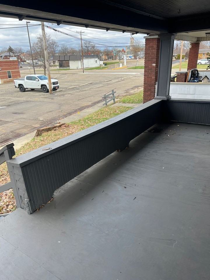 2912 Grove Pl Sw - Photo 2 of 12