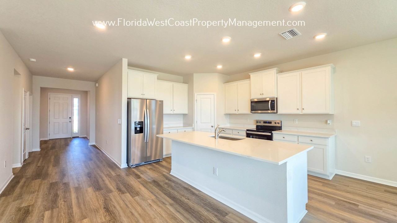 5624 Silver Moonlight Dr - Photo 7 of 46