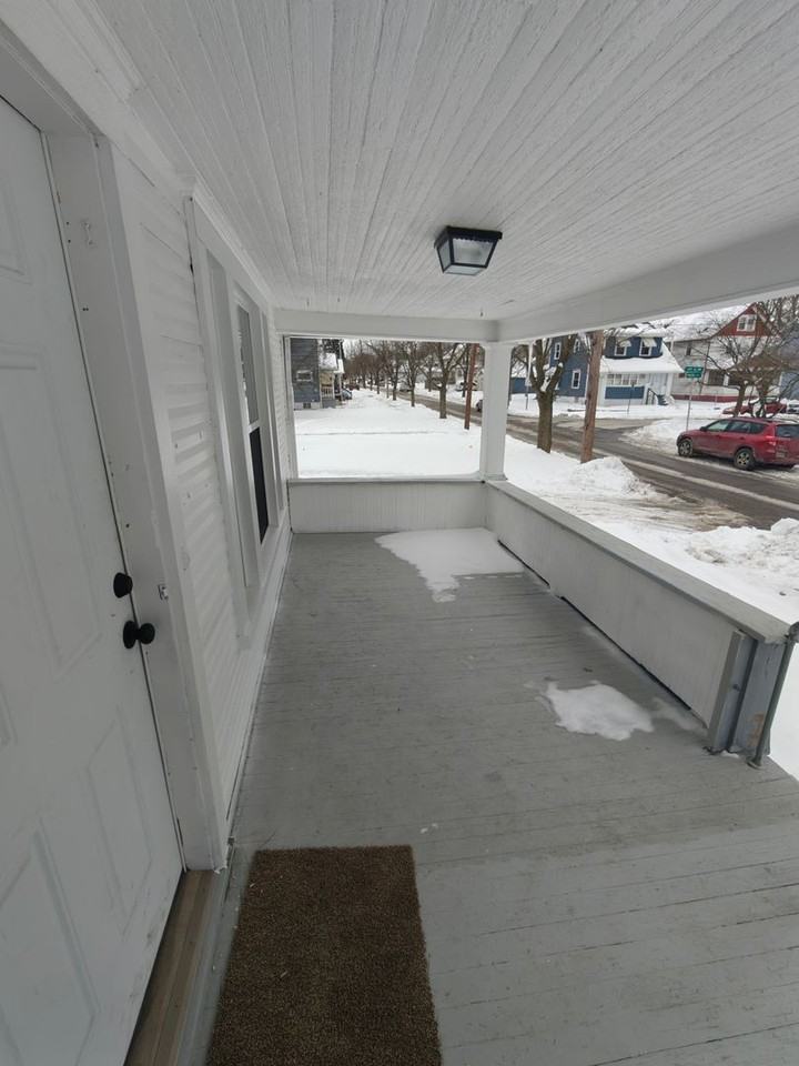 1183 Harpster Ave #1 - Photo 2 of 29
