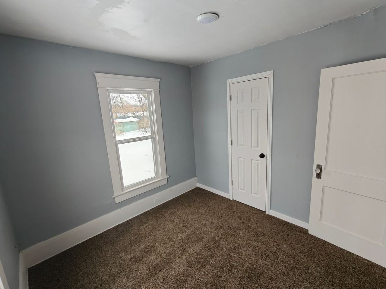 1183 Harpster Ave #1 - Photo 7 of 29