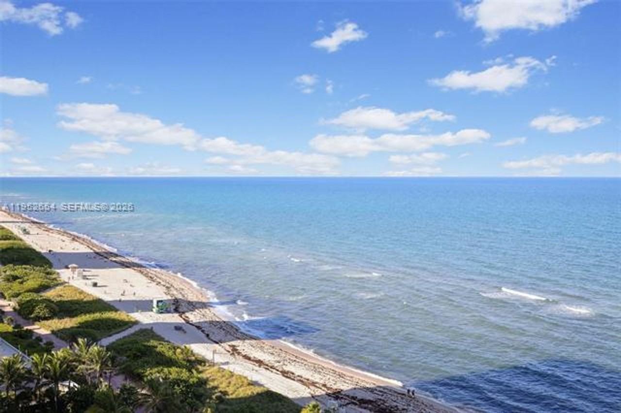 6899 6899 Collins Ave appt 1507 - Photo 2 of 30