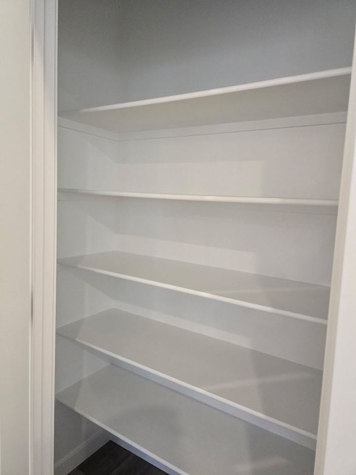 1563 N Mitchell St - Photo 4 of 18