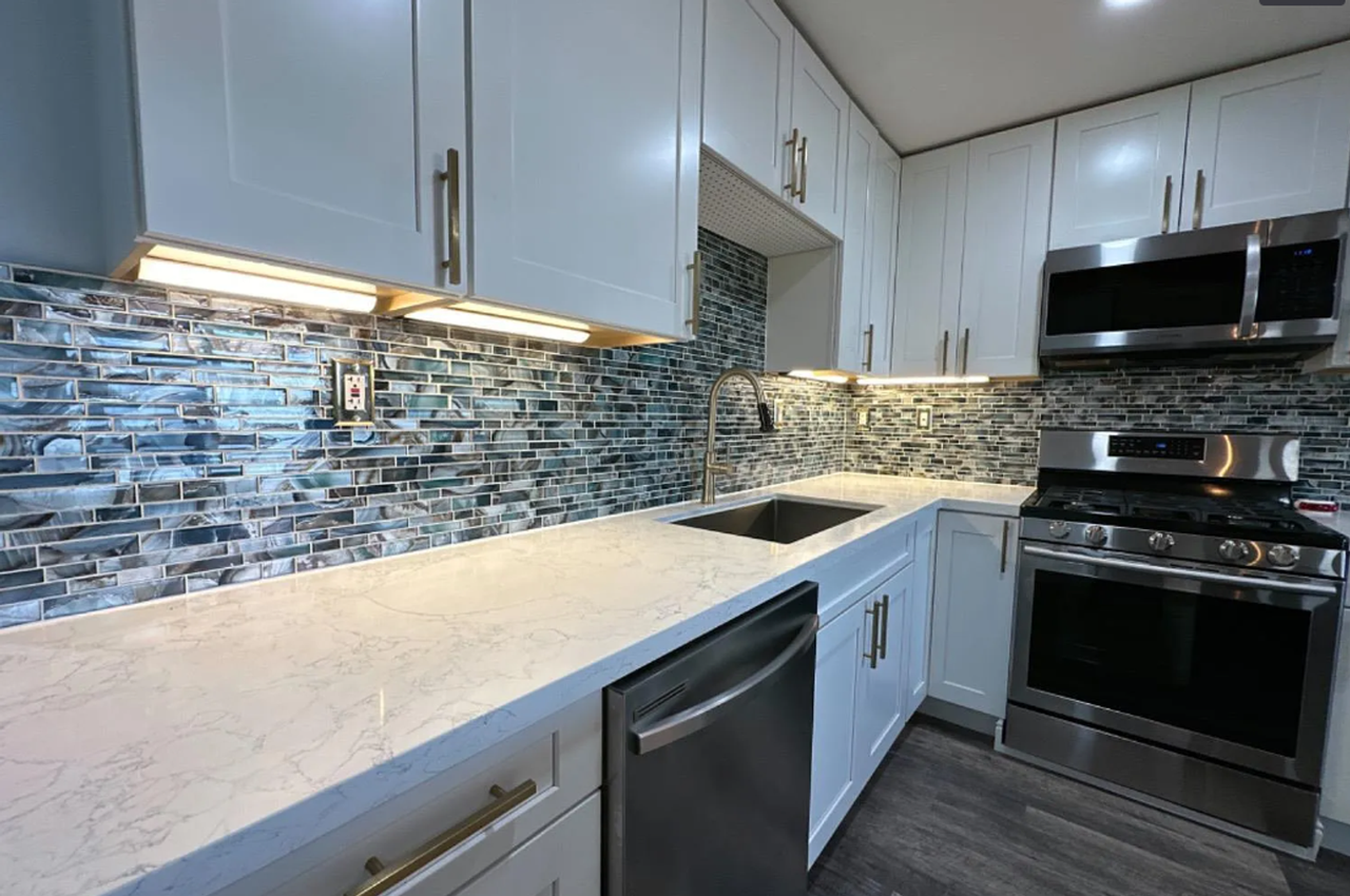 1612 Tejon St - Photo 5 of 13