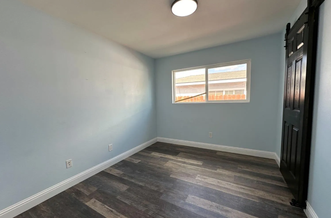 1612 Tejon St - Photo 7 of 13