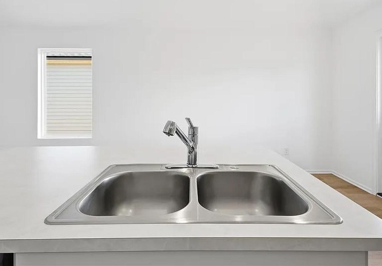 12036 12036 SW 36th St - Photo 4 of 22