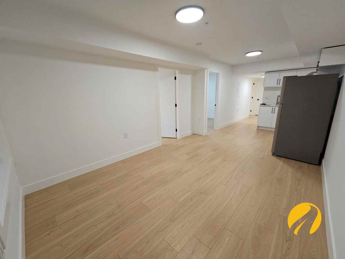 20959 83 Avenue #BSMT - Photo 3 of 10