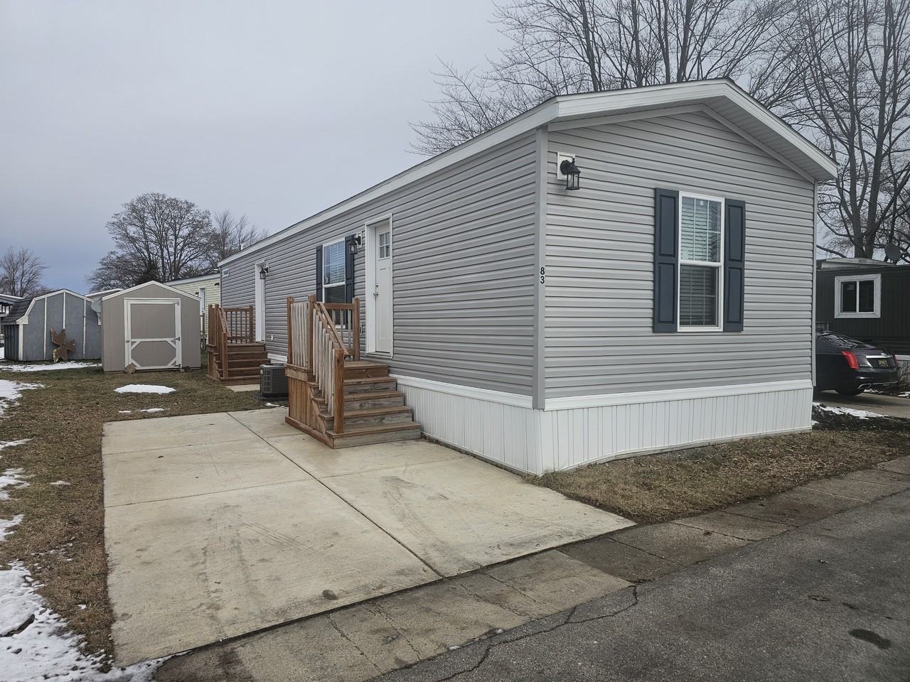 333 E Lakewood Blvd #83 - Photo 2 of 32