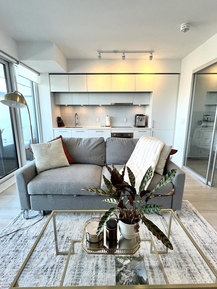 99 Foxbar Road - Photo 2 of 20