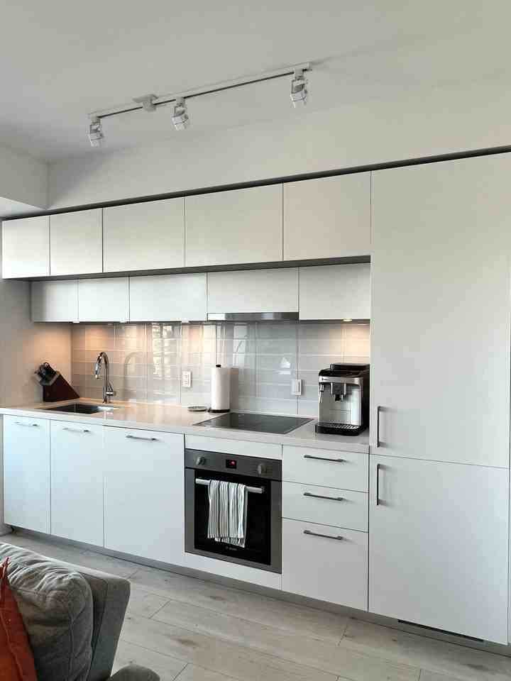 99 Foxbar Road - Photo 5 of 20