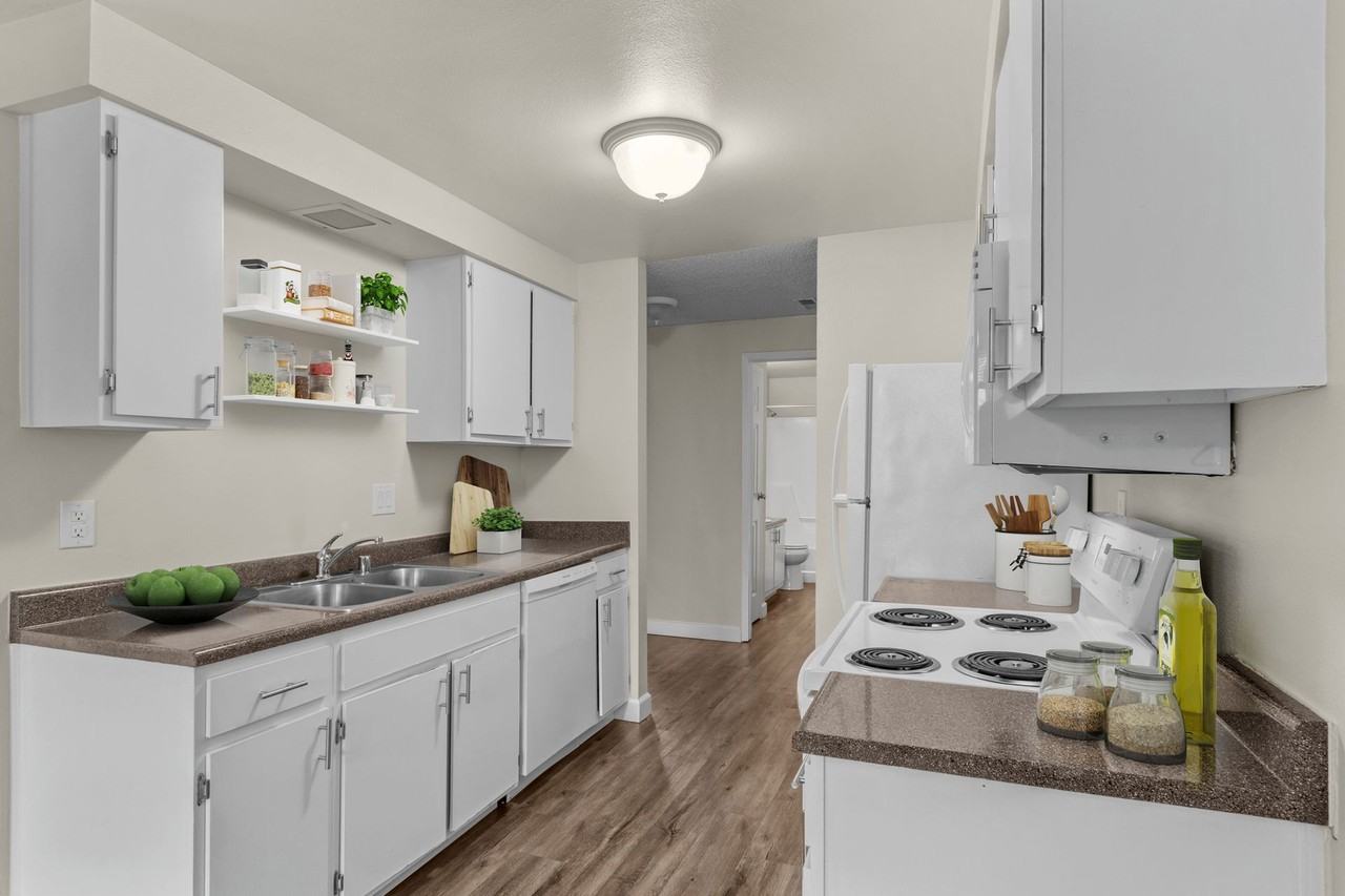 Irving Place Apartments - Photo 4 of 50