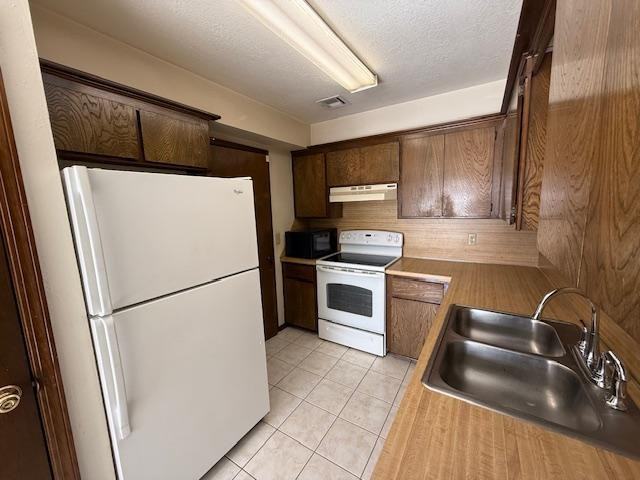 114 Barrett Pl - Photo 4 of 9