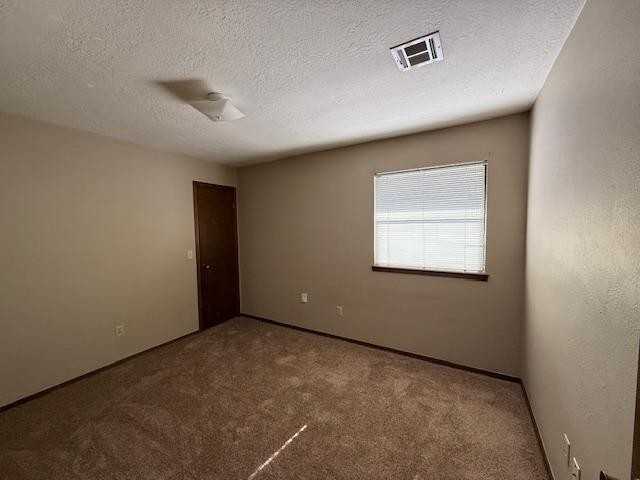 114 Barrett Pl - Photo 7 of 9