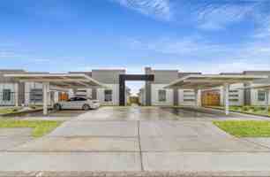 featured image of 304 W Campeche Ave Apt 1 #Apt 1