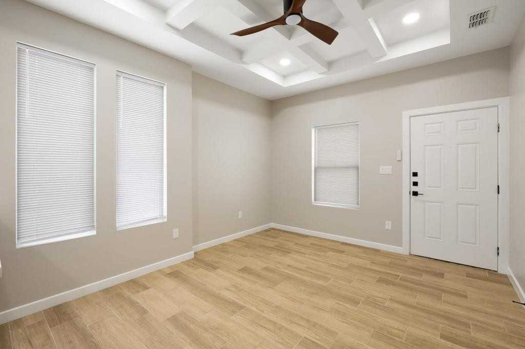 105 San Jose - Photo 4 of 20