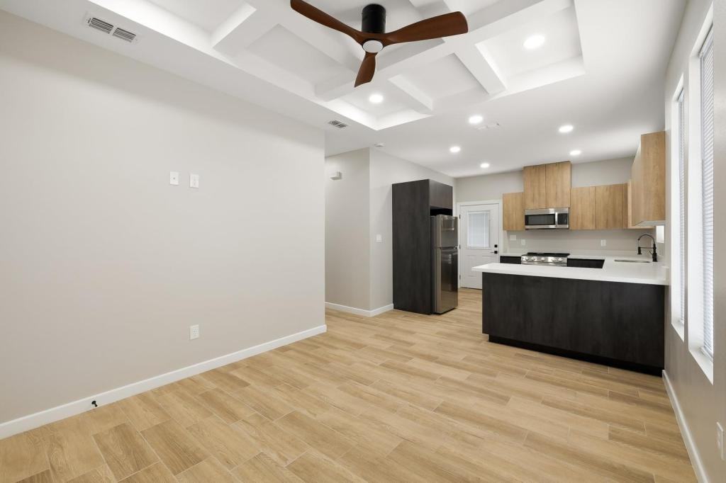 105 San Jose - Photo 5 of 20