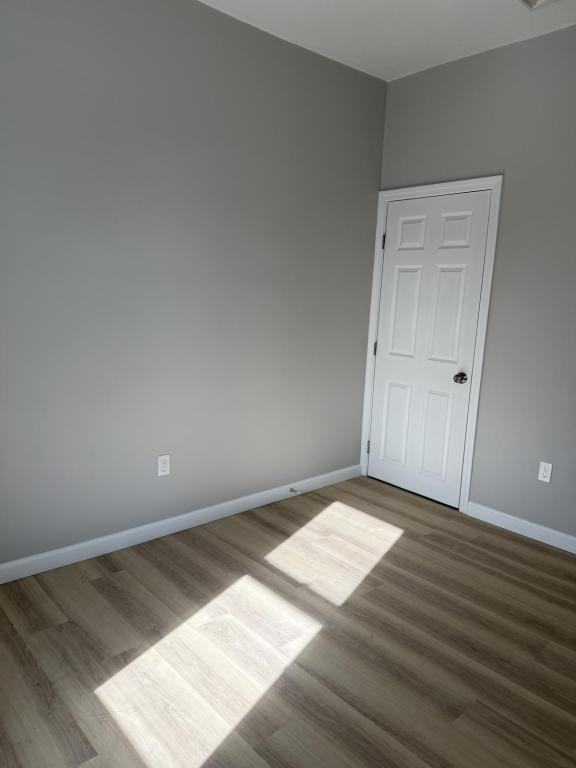 237 Orange St - Photo 2 of 7