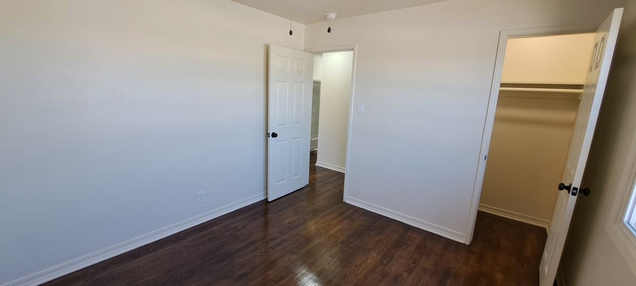 4167 Somerset Drive #6 - Photo 7 of 11