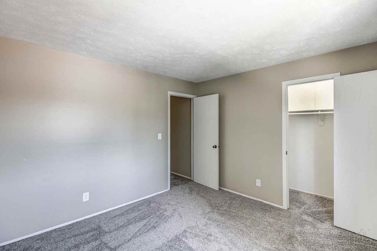 Southdale Square Apartments - Photo 5 of 48