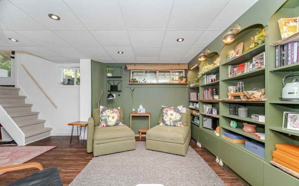 Upper Middle Rd W & Sixth Line - Photo 3 of 10