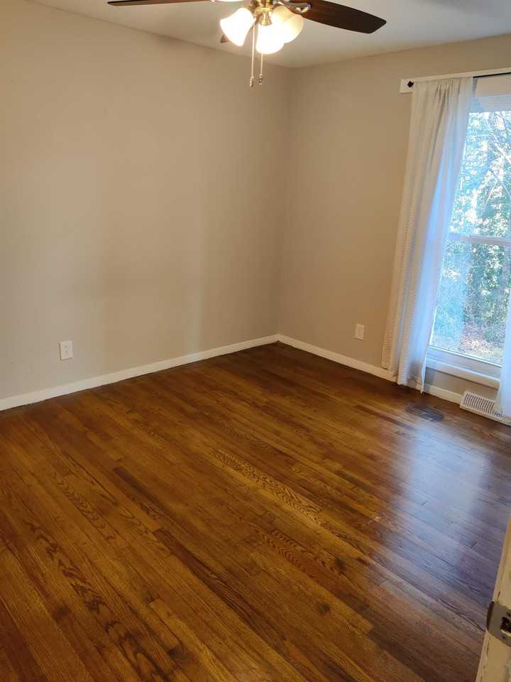 3108 Erskine Dr #1 - Photo 4 of 8