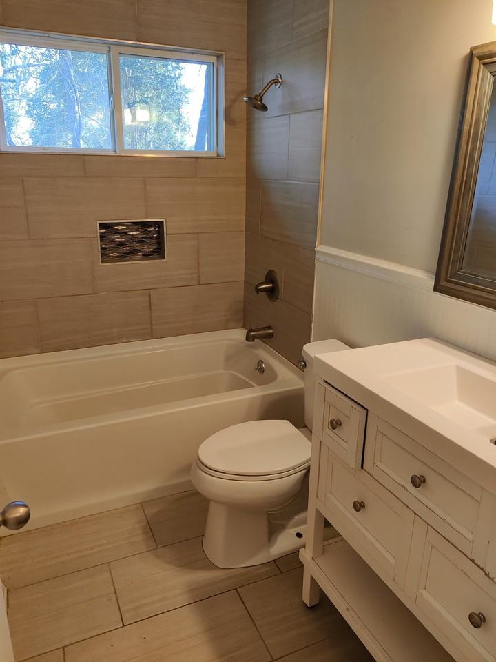 3108 Erskine Dr #1 - Photo 4 of 8