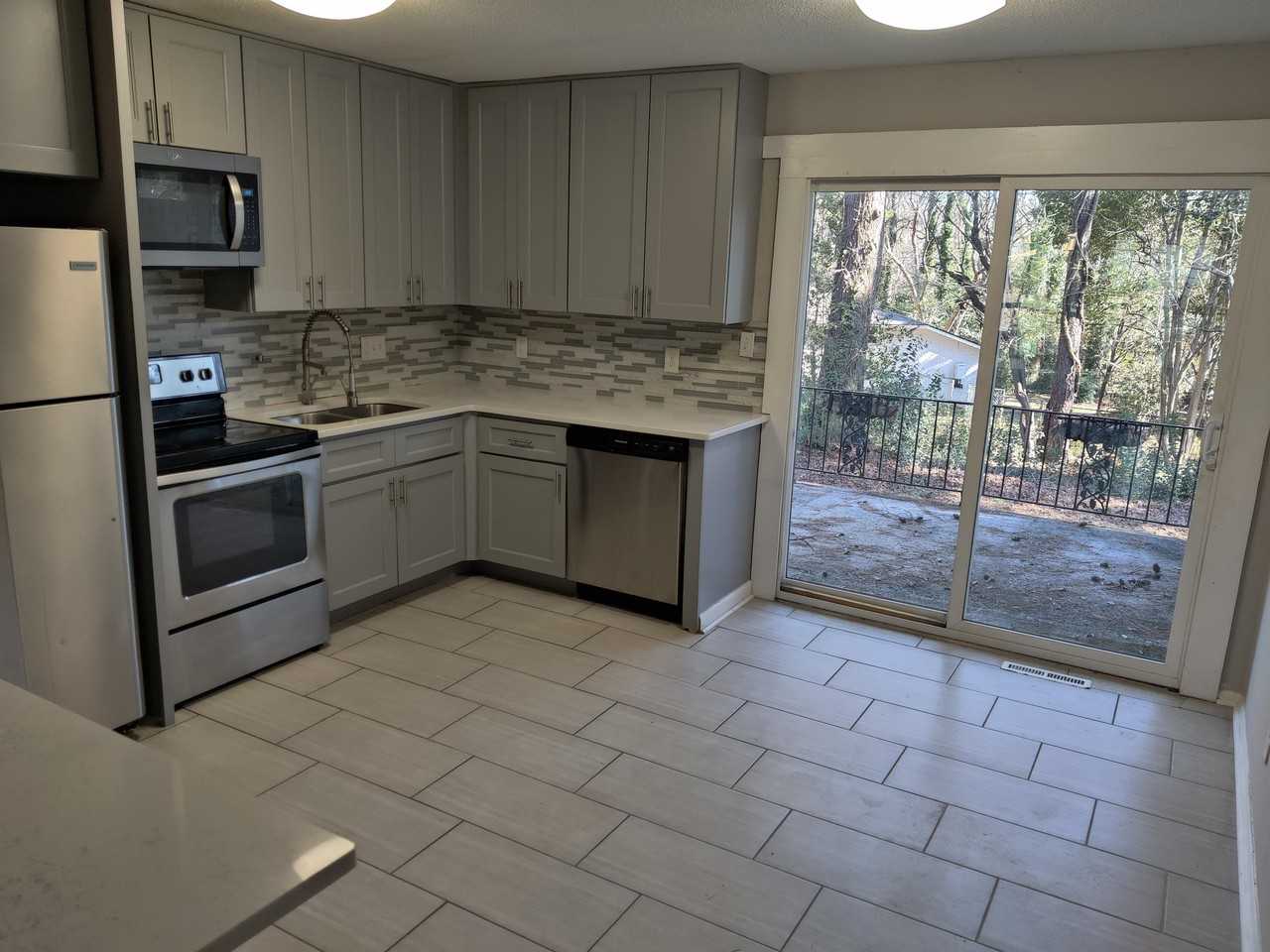 3108 Erskine Dr #1 - Photo 5 of 8