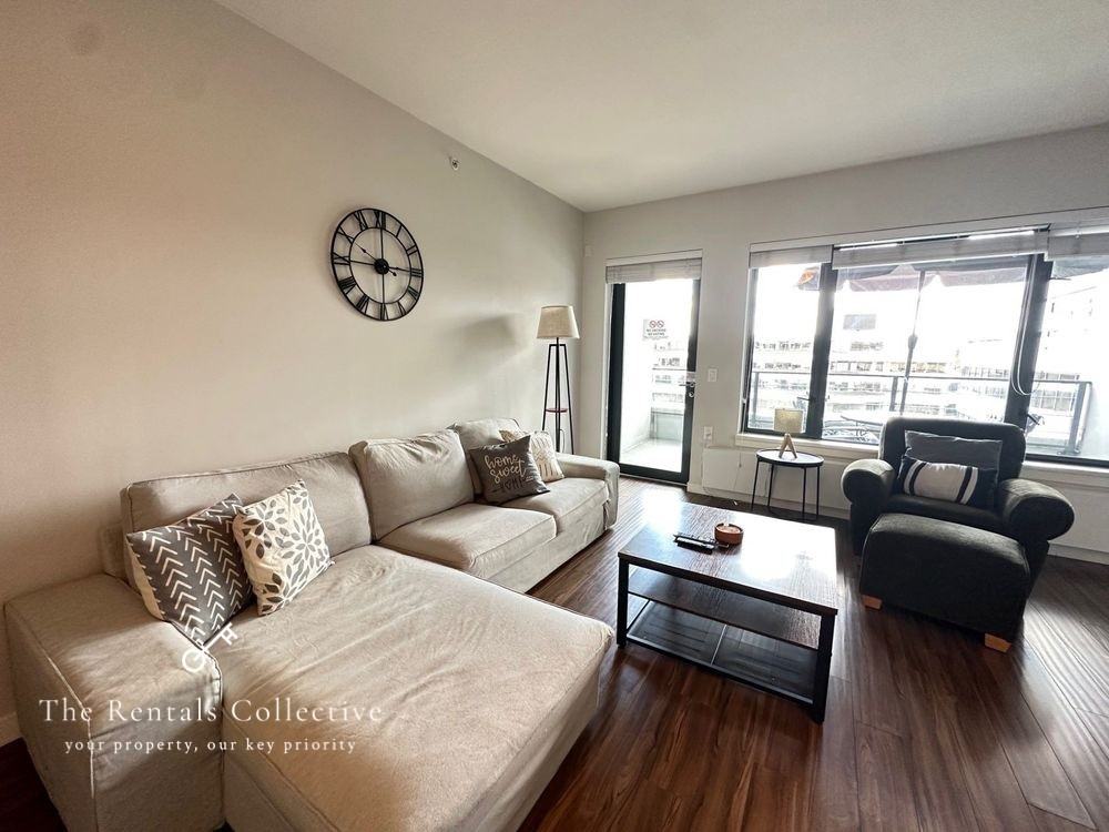 215 West 1st Street #405 - Photo 2 of 23