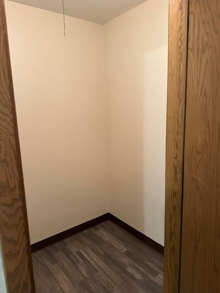 1604 16th St Se #6 - Photo 3 of 7