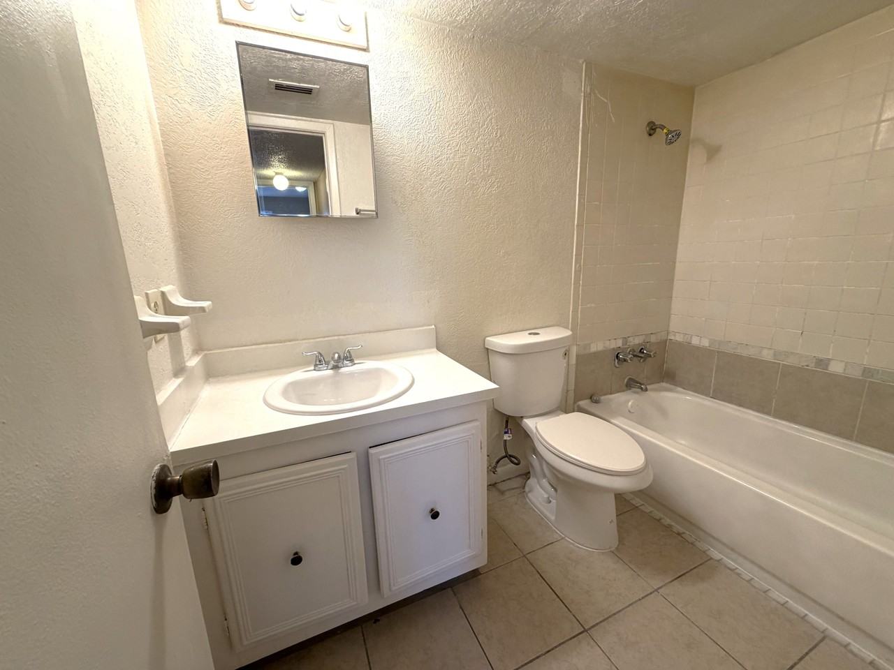 2785 L B Mcleod Rd #1 - Photo 3 of 18